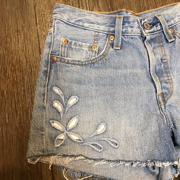 Levi’s 501 shorts - Picture 3 of 10